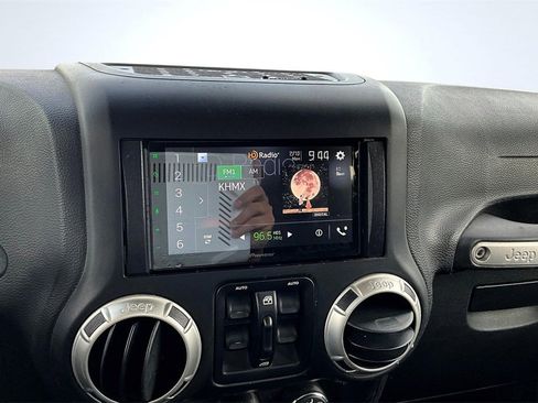 Used 2016 Jeep Wrangler Unlimited Sahara w/ Max Tow Package image 21