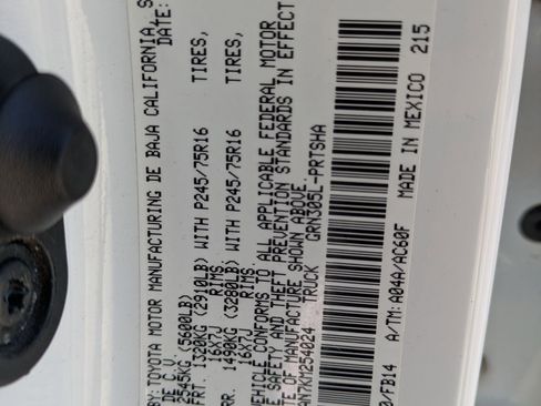 Used 2019 Toyota Tacoma SR5 image 32