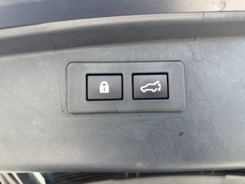Used 2025 Subaru Outback Onyx Edition AWD/4WD image 26