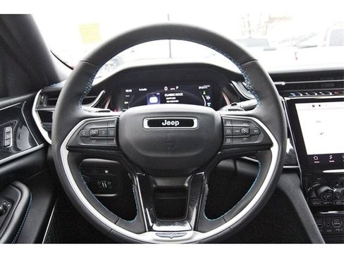 Used 2023 Jeep Grand Cherokee Trailhawk w/ Advanced Protech Group II image 14