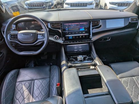 Certified 2025 Jeep Grand Wagoneer Series III w/ Quick Order Packagew 28T AWD/4WD image 22