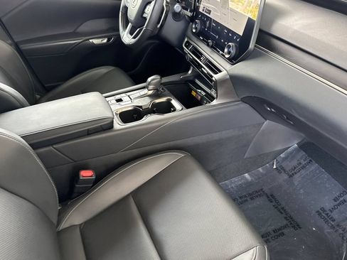 Used 2025 Lexus RX 350h w/ Convenience Package AWD/4WD image 19