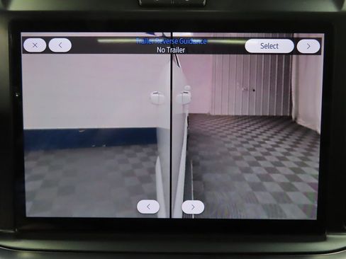 Used 2025 Ford F250 Platinum image 21