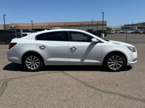 Used 2014 Buick LaCrosse Leather FWD image 4