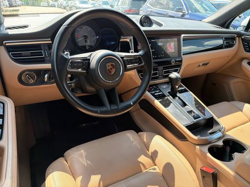 Used 2022 Porsche Macan S AWD/4WD image 22