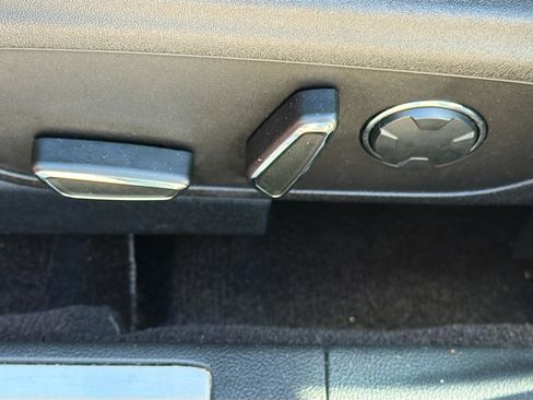 Used 2017 Lincoln MKZ Reserve w/ Technology Package image 25