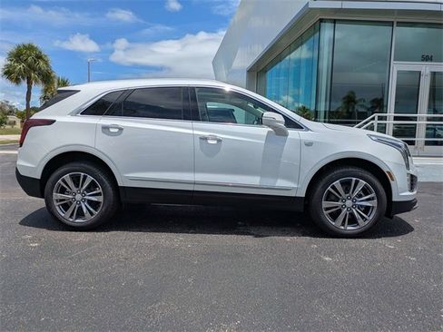 New 2025 Cadillac XT5 Premium Luxury w/ Technology Package image 3