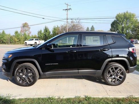 New 2026 Jeep Compass Limited image 26
