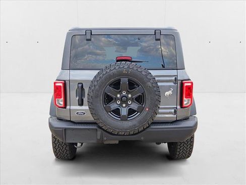 New 2025 Ford Bronco Big Bend w/ Black Diamond Package image 8