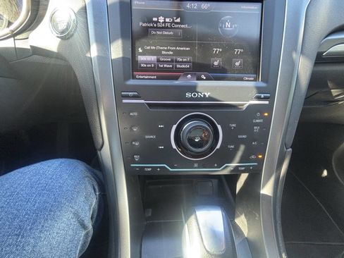 Used 2013 Ford Fusion Titanium image 22