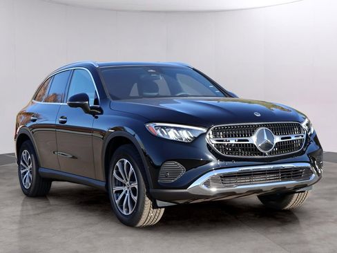 Certified 2026 Mercedes-Benz GLC 300 4MATIC image 3