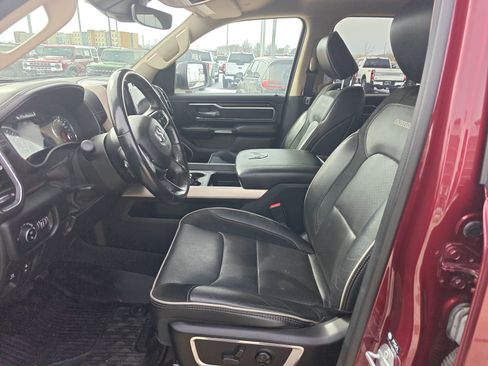 Used 2021 RAM 1500 Laramie image 9