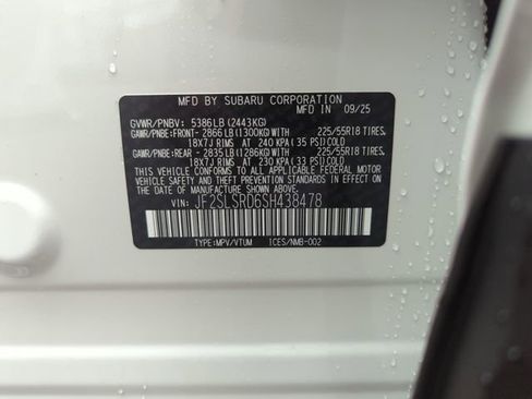 Certified 2025 Subaru Forester Limited AWD/4WD image 36