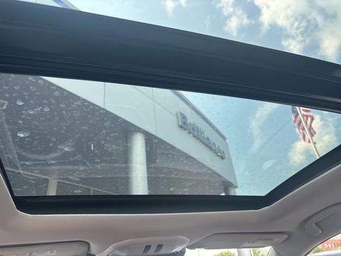 New 2025 Subaru Ascent Onyx Edition image 18