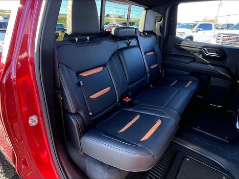 Used 2024 GMC Sierra 1500 AT4 w/ AT4 Premium Package image 29