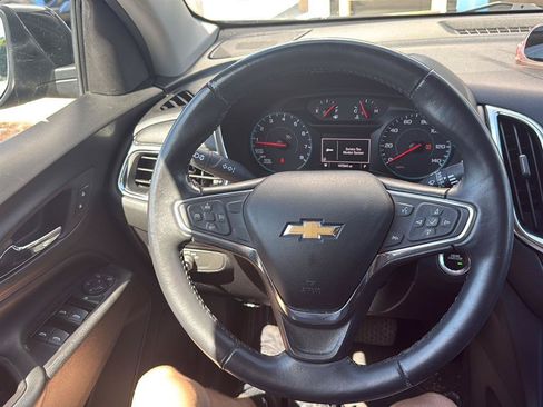 Used 2018 Chevrolet Equinox LT AWD/4WD image 5