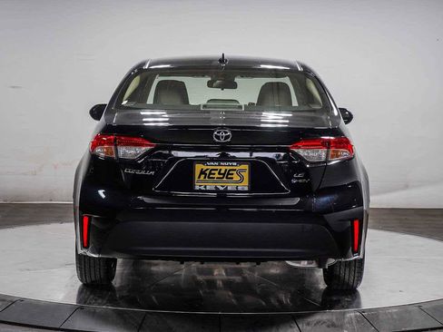 New 2026 Toyota Corolla LE image 5