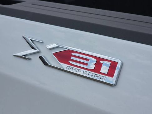 New 2026 GMC Sierra 1500 SLE AWD/4WD image 19