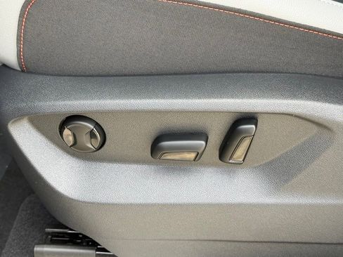 New 2026 Volkswagen Atlas Peak Edition AWD/4WD image 14
