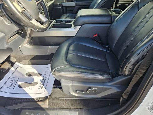 Used 2022 Ford F350 Platinum image 27
