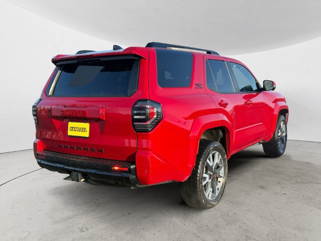 Used 2025 Toyota 4Runner TRD Sport Premium AWD/4WD image 5