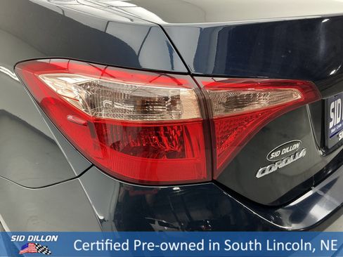 Used 2018 Toyota Corolla LE image 22