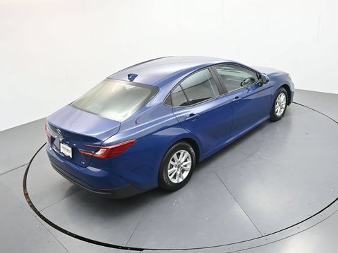 Used 2025 Toyota Camry LE FWD image 29