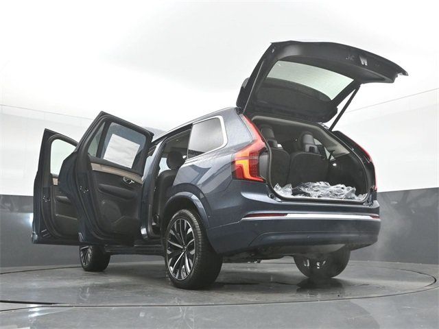 New 2026 Volvo XC90 B6 Plus w/ Protection Package Premier AWD/4WD image 58