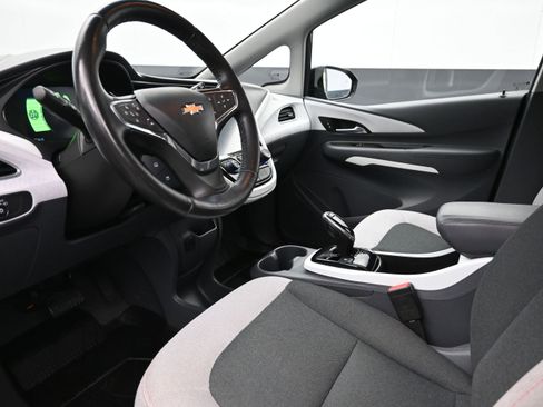 Used 2020 Chevrolet Bolt LT FWD image 10