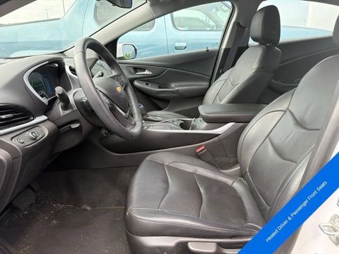 Used 2017 Chevrolet Volt LT w/ Comfort Package FWD image 15