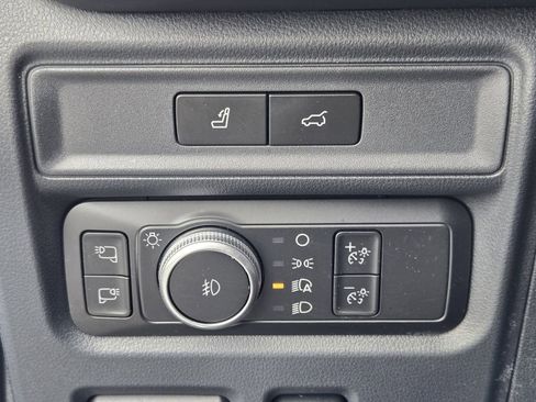 Used 2022 Ford Expedition Max Platinum AWD/4WD image 19