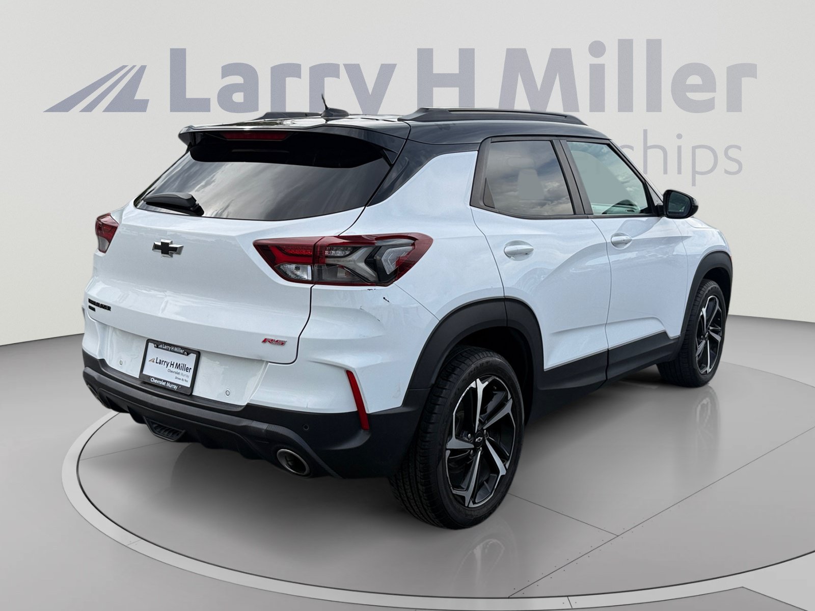 Used 2021 Chevrolet TrailBlazer RS w/ Sun and Liftgate Package AWD/4WD image 5