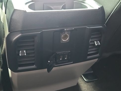 Used 2019 Ford F150 XL w/ Equipment Group 101A Mid AWD/4WD image 38