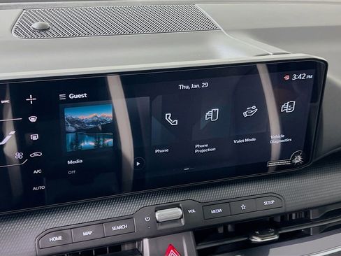 New 2026 Kia K4 GT-Line image 12