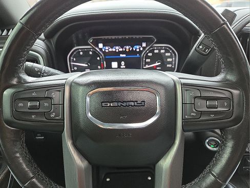 Used 2022 GMC Sierra 3500 Denali w/ Denali Ultimate Package image 24