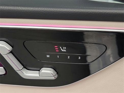 Used 2023 Mercedes-Benz C 300 C 300 image 27