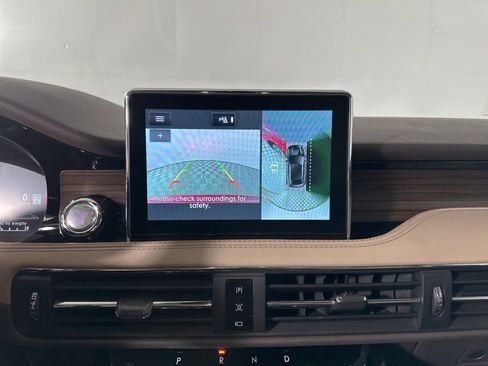 Used 2022 Lincoln Corsair Reserve w/ Equipment Group 201A image 12