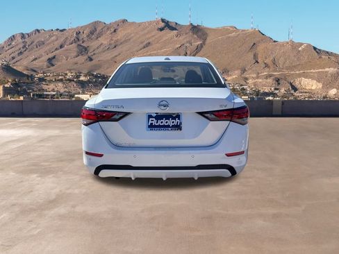 Used 2023 Nissan Sentra SV w/ Trunk Package image 12