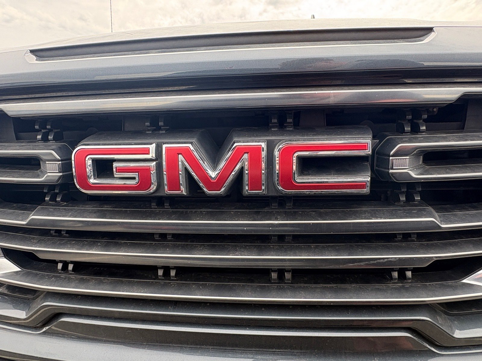 Used 2021 GMC Sierra 1500 AT4 w/ AT4 Preferred Package AWD/4WD image 6