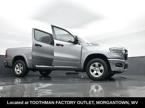 Used 2025 RAM 1500 Big Horn image 31