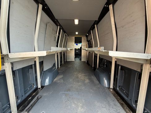 Used 2019 Mercedes-Benz Sprinter 170 image 16