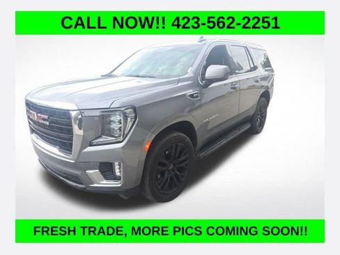 Used 2022 GMC Yukon SLE AWD/4WD image 1