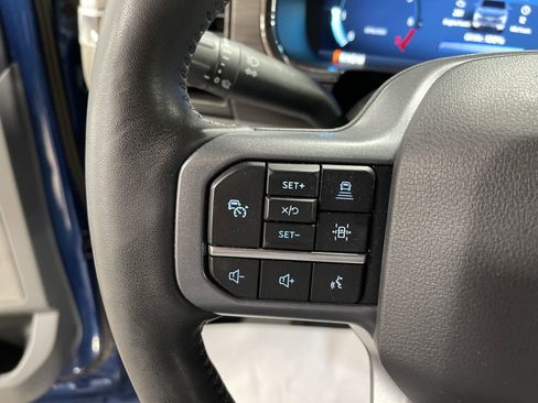 Used 2024 Ford F150 Lariat image 19