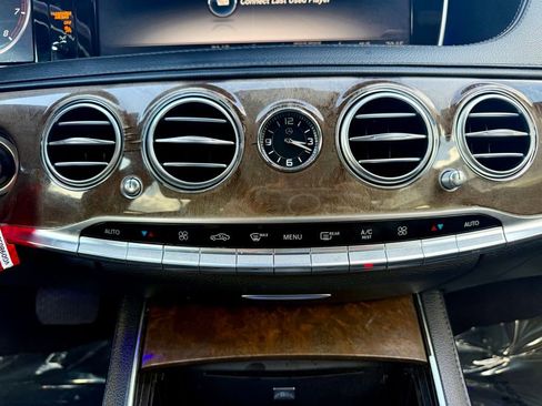 Used 2015 Mercedes-Benz S 550 4MATIC Sedan image 22