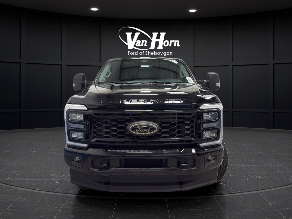 Used 2026 Ford F250 XLT w/ XLT Premium Package AWD/4WD image 2