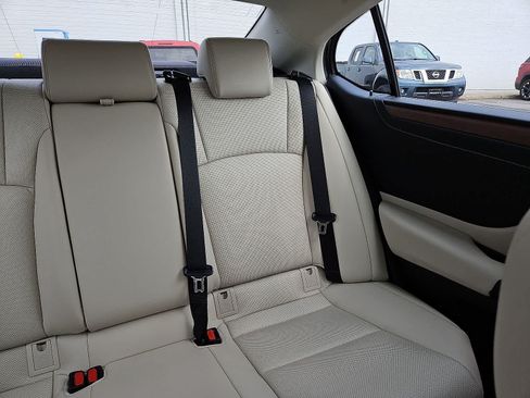 Used 2025 Lexus ES 300h w/ Premium Package FWD image 15