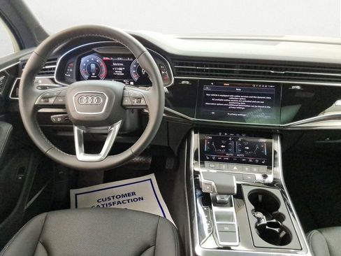 Used 2025 Audi Q7 3.0T Premium Plus w/ Premium Plus Package image 9