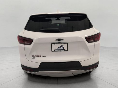 Used 2023 Chevrolet Blazer LT AWD/4WD image 24