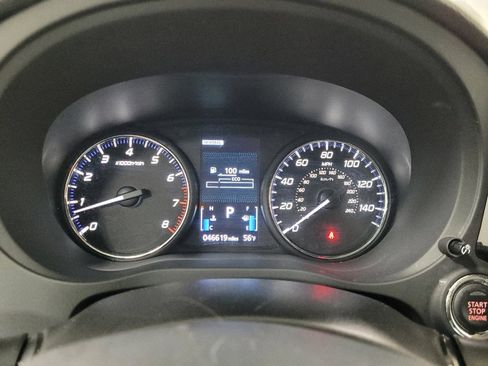 Used 2020 Mitsubishi Outlander SE image 23