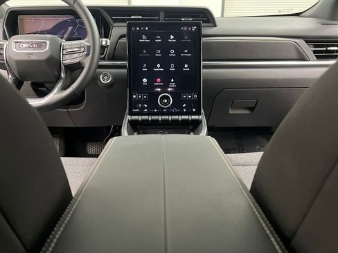Used 2026 GMC Terrain Elevation FWD image 35